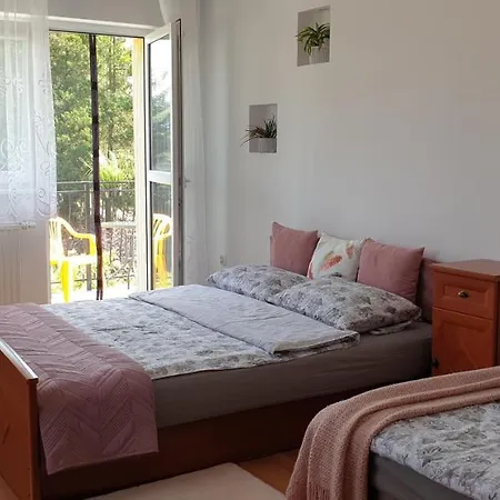 Zaciszny Guest house
